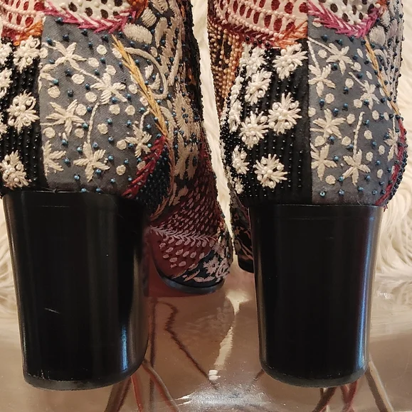 *SOLD*CHRISTIAN DIOR BEADED BOOTS - Picture 12 of 16